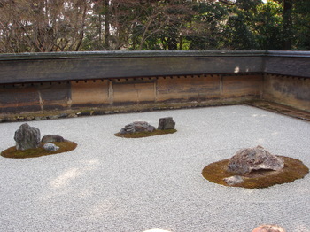龍安寺石の庭園.jpg